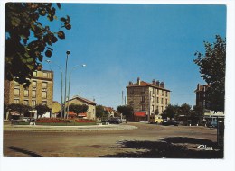 CP VAIRES SUR MARNE, PLACE DE LA REPUBLIQUE, SEINE ET MARNE 77 - Vaires Sur Marne