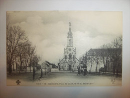 Delcampe - 2zea - CPA  N°16 - ISSOUDUN - Place De Vouet, N.D Du Sacré Coeur- [36] - Indre - Issoudun
