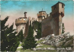 Delcampe - K3645 Repubblica Di San Marino - Seconda Torre / Viaggiata 1956 - San Marino