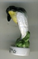 Delcampe - FEVE  OISEAU SAVACOU HUPPE Série Atlas - Tiere