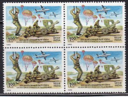 Delcampe - India MNH 1993 Block Of 4, 60 Parachute Field Regiment, Airplane, Militaria, Health, Medicine, Army, Defence - Blocs-feuillets