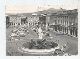 Cp , Automobiles , Citroen 2 CV... , 06 , NICE , Place Masséna , Voyagée , Ed : Gilletta 15 - Autobús & Autocar