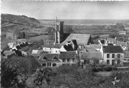 CPSM 29  ST JEAN DU DOIGT L EGLISE ET LE BOURG 1953 Grand Format 15 X 10,5 Cm - Saint-Jean-du-Doigt