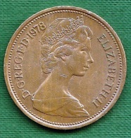 1 PIECE ANGLETERRE 2 NEW PENCE 1978 ELIZABETH II D. G. REG. F:D: +  N° 164 - 2 Pence & 2 New Pence