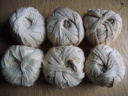 Ancien - Petit Lot De 6 Pelotes De Fil De Coton écru - Wool