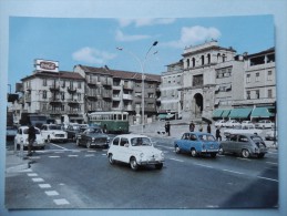 Moncalieri - Piazza Caduti Per La Libertà E L'indipendenza Arco Vitt. Emanuele II - Moncalieri