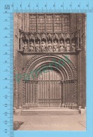 Lincoln Cathedral  ( West Door,, F. Frith )   POSTCARD 2 SCANS - Lincoln