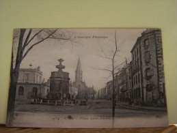 Delcampe - RIOM (PUY-DE-DOME)  LES FONTAINES. PLACE SAINT-AMABLE. - Riom