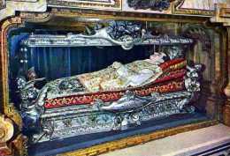 Delcampe - TORINO Basilica Di Maria Ausiliatrice L'urna Di S Giovanni Bosco, St Jean Bosco - Kirchen