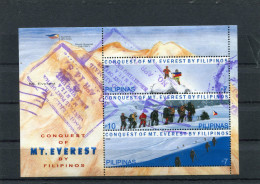 Delcampe - PHILIPPINES 2006 CONQUEST OF THE MOUNT EVEREST SHEET CTO - Bergsteigen