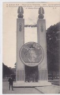 Delcampe - France - Paris - 14 Juillet 1919 - Un Des Pylones Du Rond-point Des Champs-Elysees - Champs-Elysées