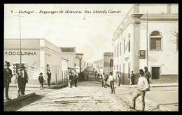 Delcampe - REGUENGOS DE MONSARAZ-  Rua Almeida Garrett ( Ed. Zambrano Gomes Nº 9) Carte Postale - Evora