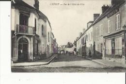 Delcampe - Cheroy  89    La Rue De L'Hotel-de-Ville -Animée -Epicerie -Café - Cheroy