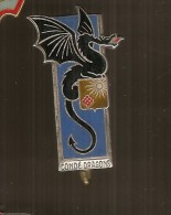 INSIGNE 2° REGIMENT DE DRAGONS CONDE DRAGONS - DRAGO PARIS H 171 -* Fond Bleu Foncé Suivant Cahier Des Charges - Frankreich