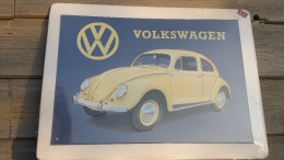 PLAQUE TOLE WOLKSWAGEN BERLINE OVALE 41 X 30 Cm - Tin Signs (after1960)