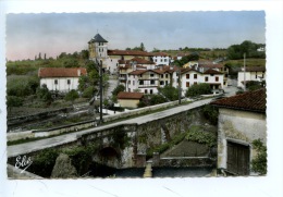 Espelette : Le Pont & Le Quartier De L'église (n°5440 Chatagneau Dentelée) - Espelette