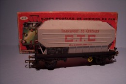 C.S.F.M. --Super Modèles De Chemins De Fer -TRAIN - H.O  -(transport De Céréales N° 105 ) - Vagoni Merci