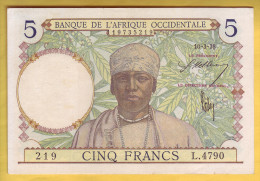 BANQUE DE L' AFRIQUE OCCIDENTALE - 5 Francs. Valeur Bleu Foncé - - Andere - Afrika