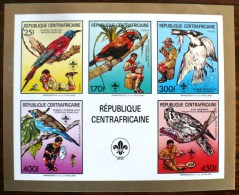 CENTRAFRIQUE Oiseaux, Scout, Scoutisme, Rapaces, Birds, Vögel, BLOC COLLECTIF Yvert N° 794 NON DENTELE, **   MNH, IMPERF - Aigles & Rapaces Diurnes