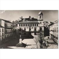 JNTP7766-LFTD2418.Tarjeta Postal De JAEN.Edificios.y Personas En La PLAZA QUIPO DE LLANOS.ALCALA LA REAL..Jaen. - Jaén