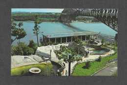 STE FOY - QUÉBEC - AQUARIUM DE QUÉBEC - VUE DE L' AQUARIUM ET DU PONT DE QUÉBEC - BASSIN DE L' OTARIE OU LION MARIN - Québec - Sainte-Foy-Sillery