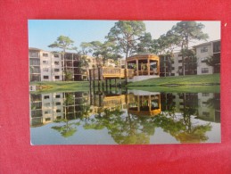 - Florida> Bradenton Wood Park  At Desoto Square 1 & 2 Bedroom Condos   Ref 1795 - Bradenton