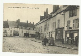 ARTENAY - Place Du Marché - Artenay