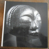 Afrikanische Skulpturen Bescheibender Katalog - African Sculpture A Descriptive Catalogue - Arte