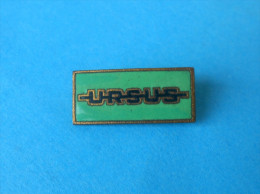URSUS Tractors  # 3  ( Vintage Enamel Pin ) * Badge Tractor Tracteur Traktor Trattore Anstecknadel Distintivo - Tractores