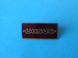 URSUS Tractors  # 4  ( Vintage Enamel Pin ) * Badge Tractor Tracteur Traktor Trattore Anstecknadel Distintivo - Tractores