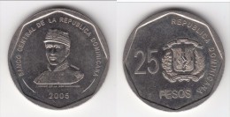 **** REPUBLIQUE DOMINICAINE - DOMINICAN REPUBLIC - 25 PESOS 2005 - HEROE DE LA RESTAURACION *** EN ACHAT IMMEDIAT !!! - Dominikanische Rep.