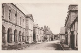 BRIOUZE Grande Rue Et La Salle Des Fête - Briouze