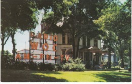 Davenport Iowa, Radio And Television Station WOC Building, C1950s Vintage Postcard - Davenport