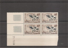 France -Canoé ( 963 En Coin Daté 1953 XXX -MNH) - 1950-1959