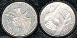 ALEMANIA 10 DEUTSCHE MARK D EMBLEMA 1972 PLATA SILVER - Autres & Non Classés