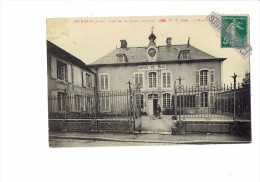 10 - LES-RICEYS - Aube - La Mairie - Homme Sur Vélo Fillette - 1911 - Les Riceys