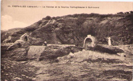 PRÉFAILLES - La Falaise Et La Source Ferrugineuse à Quirouard - Préfailles