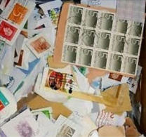 Netherlands KILOWARE DjungelBag 1 KG (2LB-3oz) Stamp Mixture     [vrac Kilowaar Kilovara Mixture] - Lots & Kiloware (mixtures) - Min. 1000 Stamps