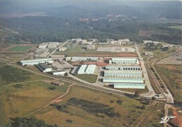 Delcampe - LORRAINE - 57 - MOSELLE - BITCHE -CPSM GF Couleur - Caserne Pagezy - Bitche