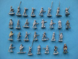 30 Figurines En Plomd 15 Mm  : Soldats Anglais Et Les Colonies  & - Other & Unclassified