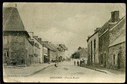 Cpa Du 22  Rostrenen Place Du Marché    AG15 18 - Callac