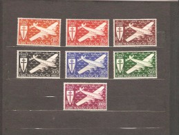 MADAGASCAR  POSTE AERENNE N° 55/61 NEUF * - Airmail