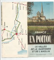 Dépliant Touristique , 12 Pages , 18 Photos , 1 Plan, La Vallée De La GARTEMPE Et De L'ANGLIN , Vienne , Frais Fr : 1.5€ - Tourism Brochures