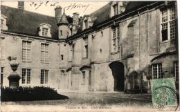 CHATEAU DE MERY ,COUR INTERIEURE   REF 43463 - Mery Sur Oise