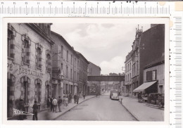 MONT SAINT MARTIN   -   Avenue De La  Gare   -  Restaurant -  Véhicules - Mont Saint Martin