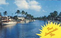 Vintage Pleasure And Fishing Boats The New River Fort Lauderdale Florida - Fort Lauderdale