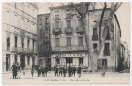 RIVESALTES - Place De La Mairie - Café De La Mairie   (77765) - Rivesaltes