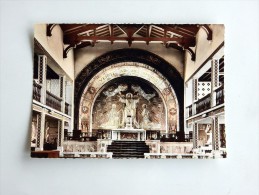 Carte Postale Ancienne : HASPARREN : Interieur De La Chapelle Du Sacré Coeur, En Couleur - Hasparren