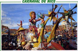 NICE /  06  "    L 9  CARNAVAL        /  BATAILLE DE FLEURS  "    CPM / CPSM  10 X 15 - Carnevale