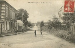 Maignelay-Montigny (60.Oise) La Rue De La Gare - Maignelay Montigny